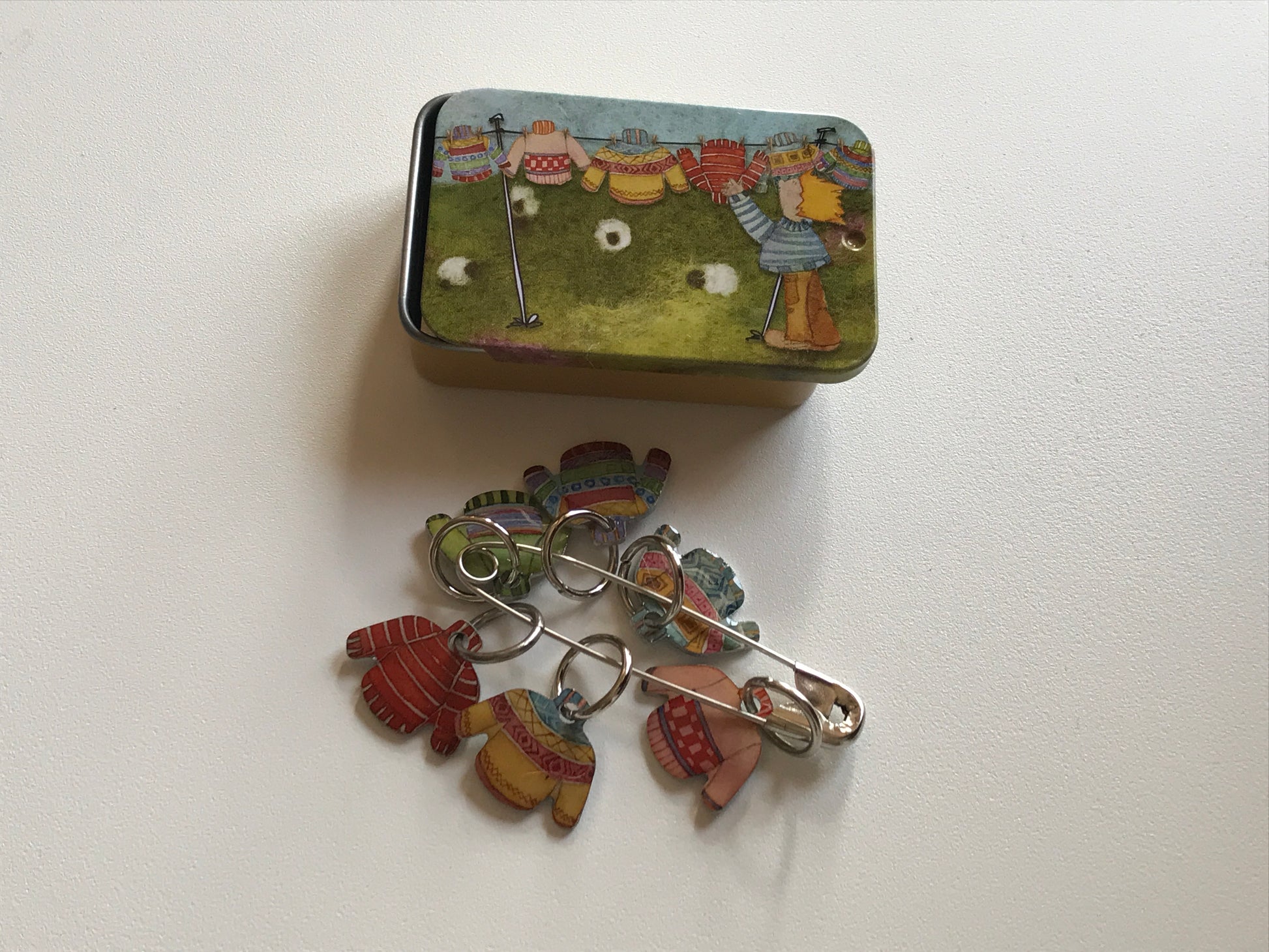 Emma Ball Maschen Markierer mit Dose