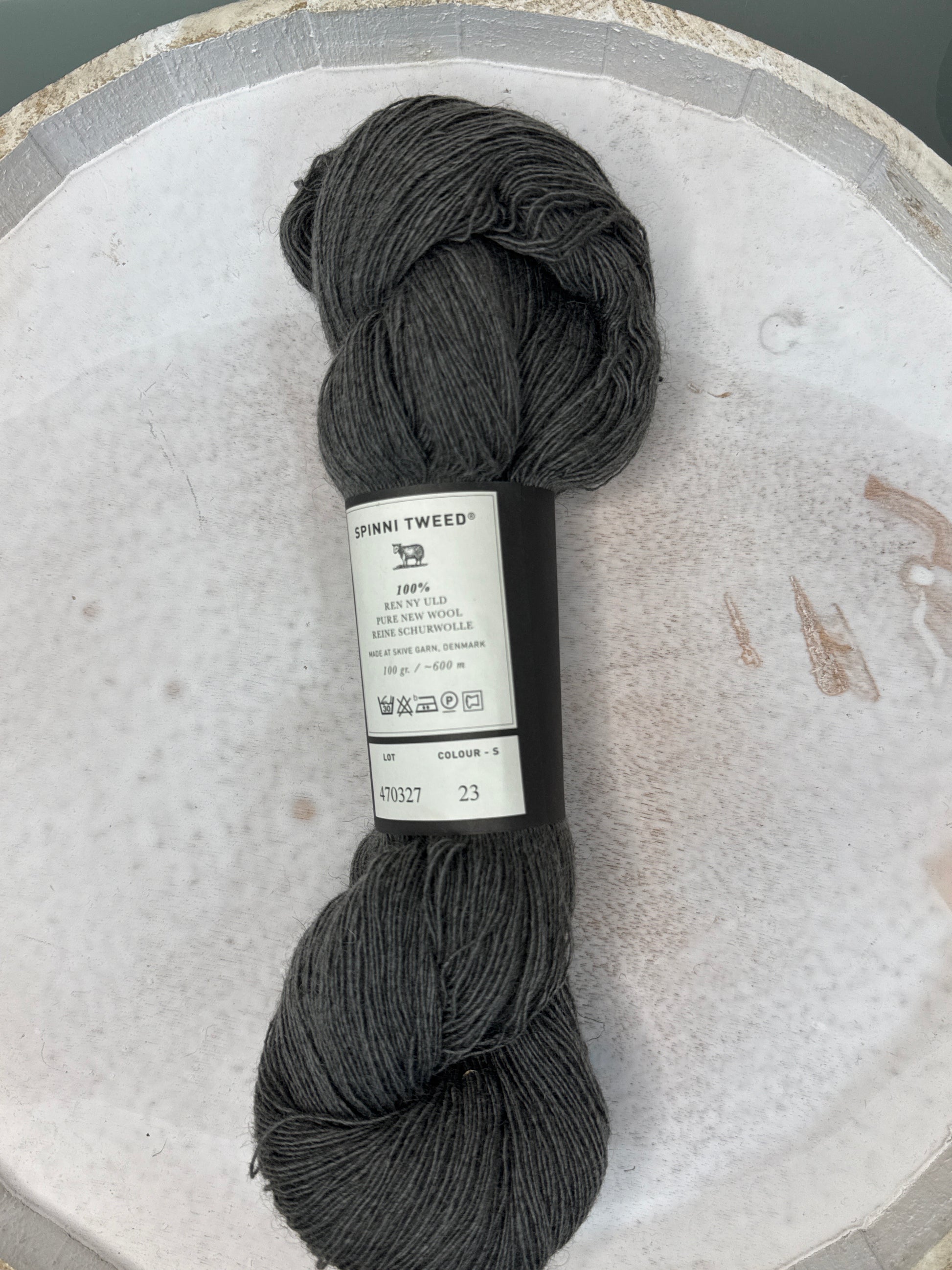 Farbe 23