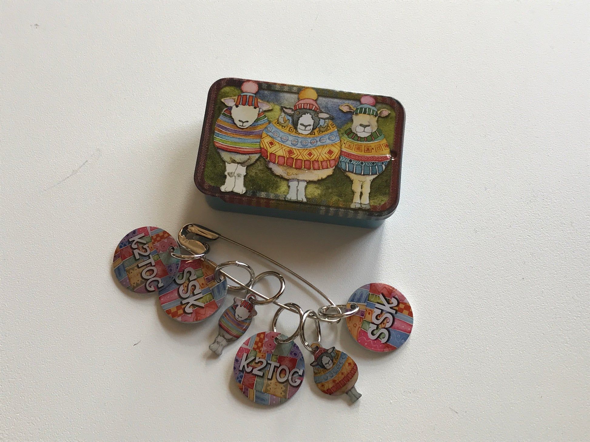 Emma Ball Maschen Markierer mit Dose