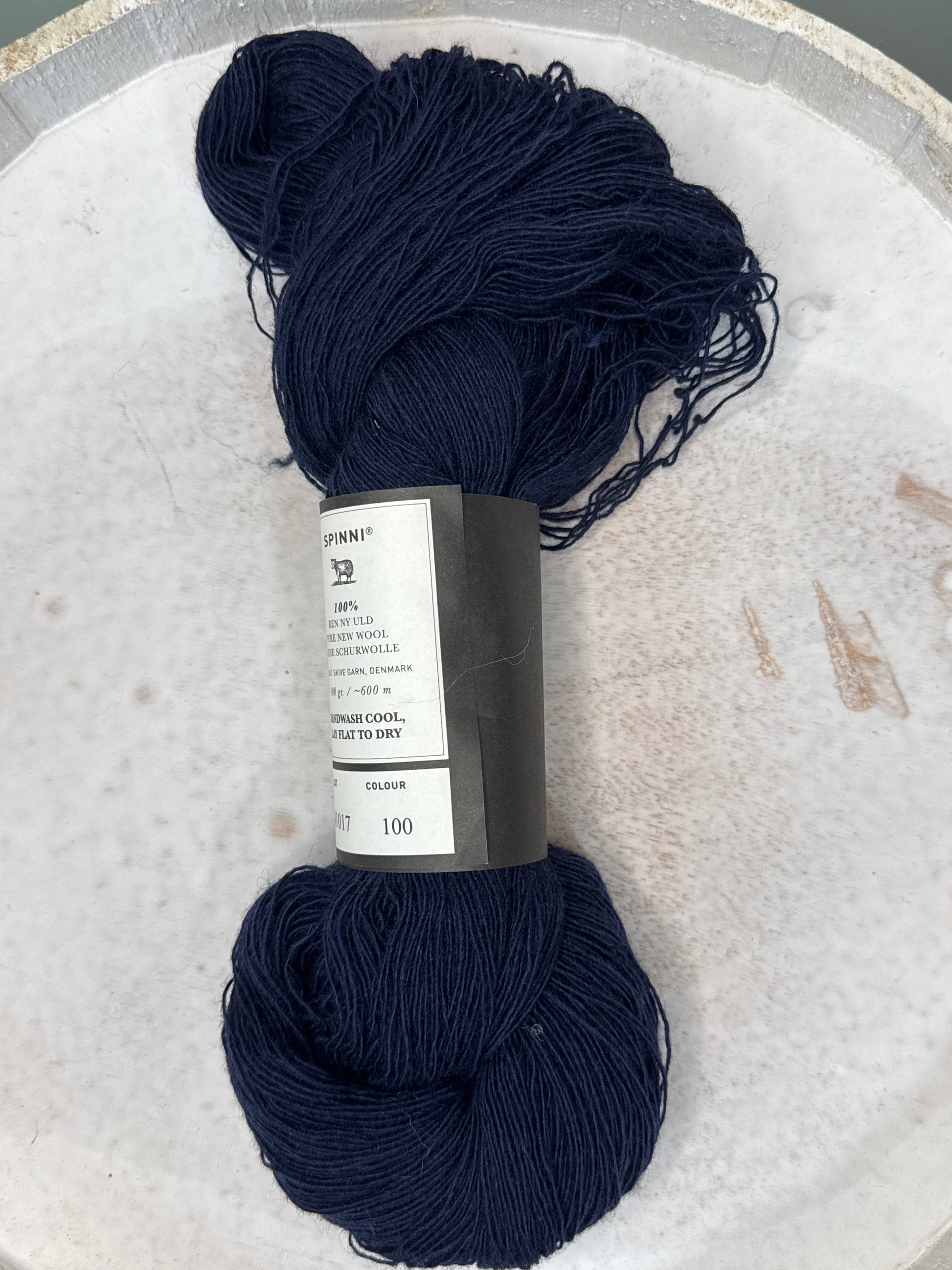 Farbe 100