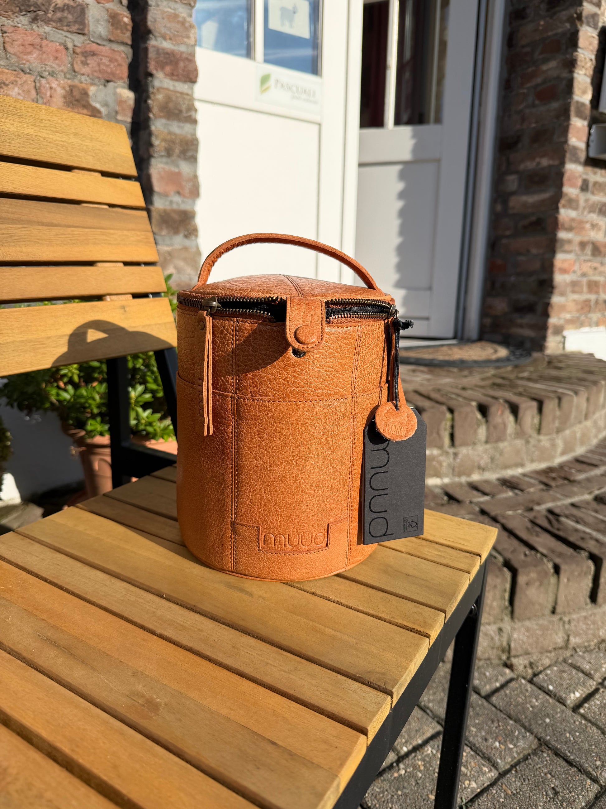 Muud Tasche Saturn