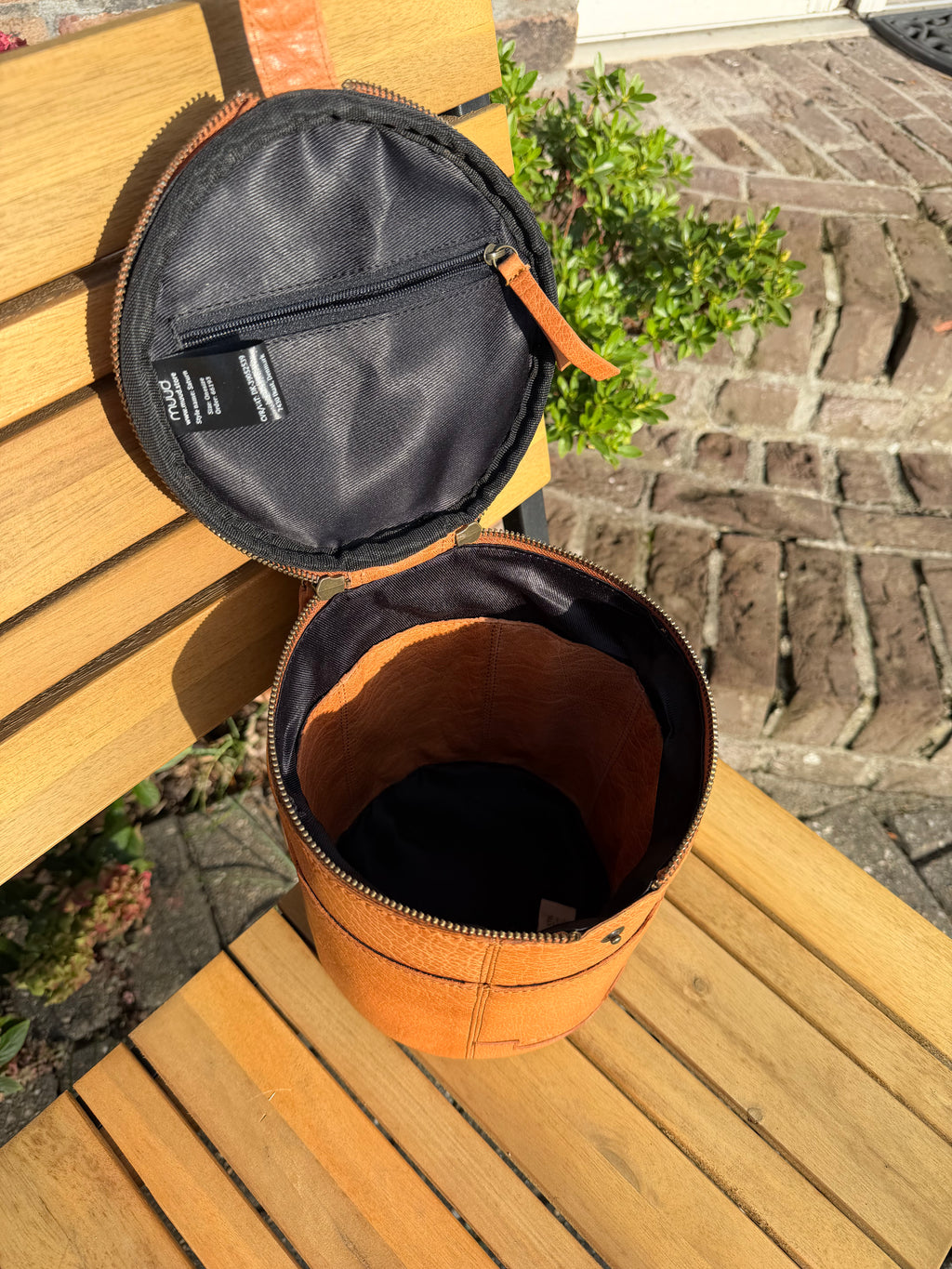 Muud Tasche Saturn